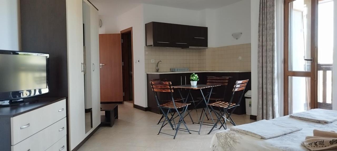 Pearl Apartments סוזופול מראה חיצוני תמונה